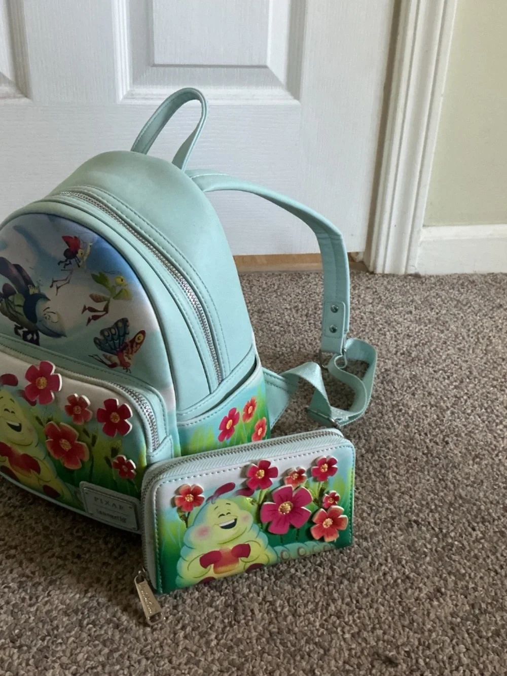 Pixar it’s a bugs life backpack and wallet set